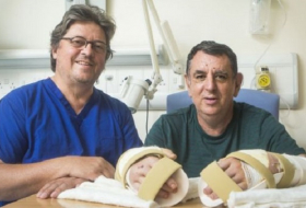 Double hand transplant: UK`s first operation `tremendous` success